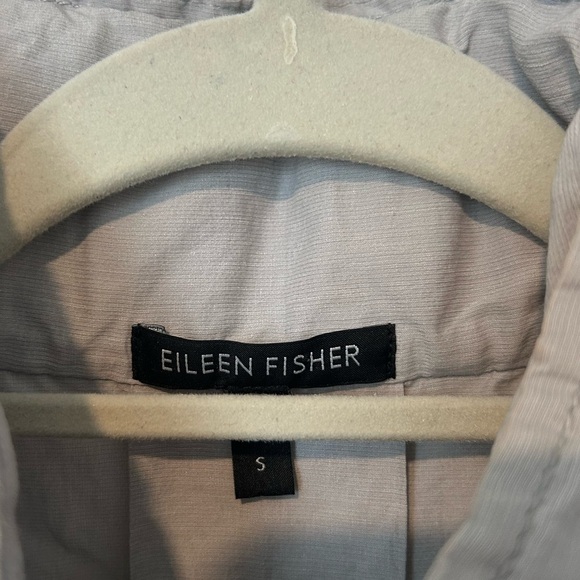 Eileen Fisher S Gray Crinkled Jacket. Tuck away hood - Picture 2 of 6